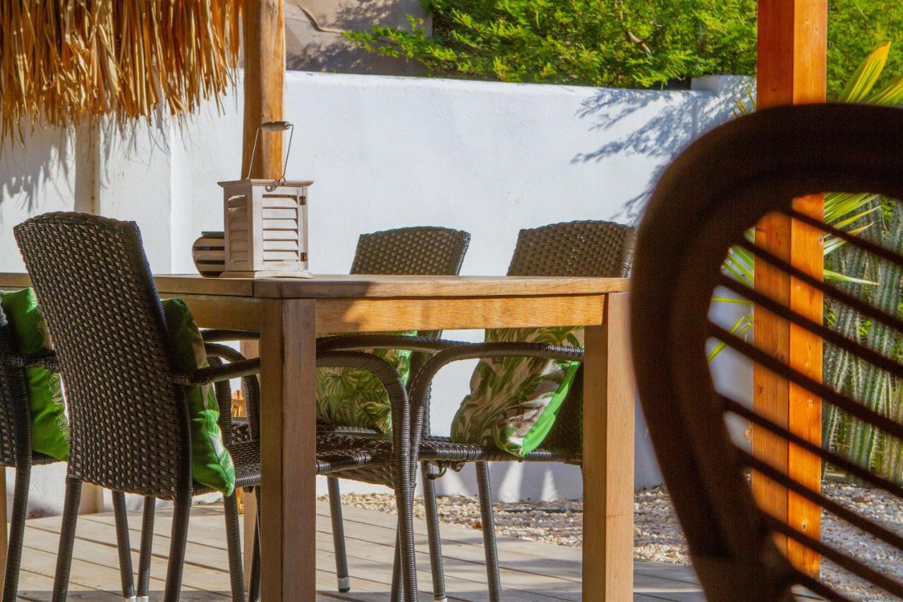 Woodz Bonaire Apartment Kralendijk  Bagian luar foto